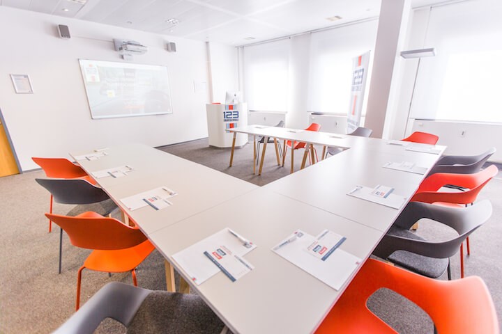 Unterrichtsräume 123Fahrschule.jpg