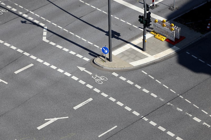 Andere-Teilnehmer-Strassenverkehr-fussgaengerfurt.jpeg