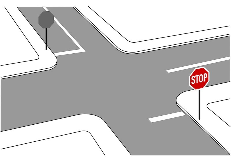 Haltelinie-mit-stoppschild.jpg