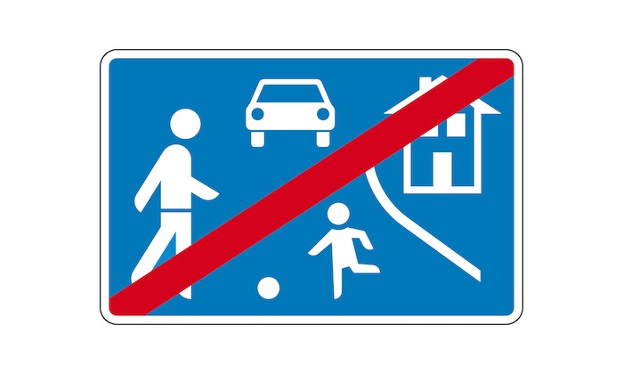 Verkehrszeichen-ende-eines-verkehrsberuhigtes-bereiches.jpg