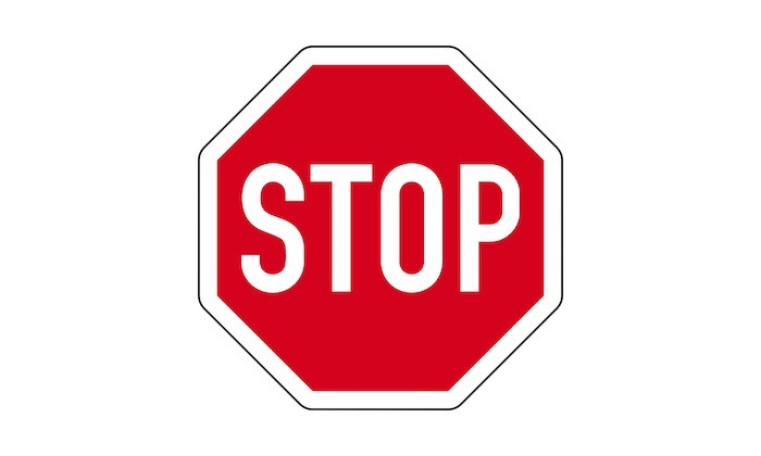halt-vorfahrt-gewähren-Stop-Schild.png